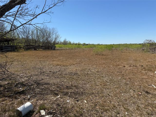 12129 Glass RD 3, Buda, TX 78610