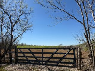 12129 Glass RD 3, Buda, TX 78610