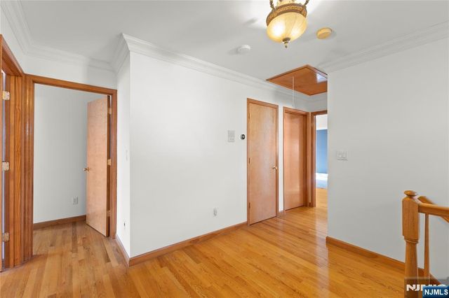 19 Pleasant Place, Kearny, NJ 07032