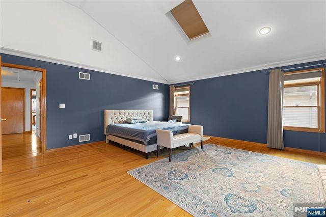 19 Pleasant Place, Kearny, NJ 07032