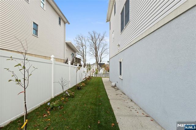 19 Pleasant Place, Kearny, NJ 07032