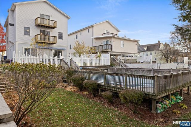 19 Pleasant Place, Kearny, NJ 07032