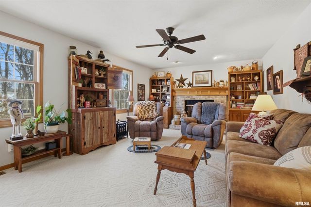 717 DEVON Drive, Germantown Hills, IL 61548