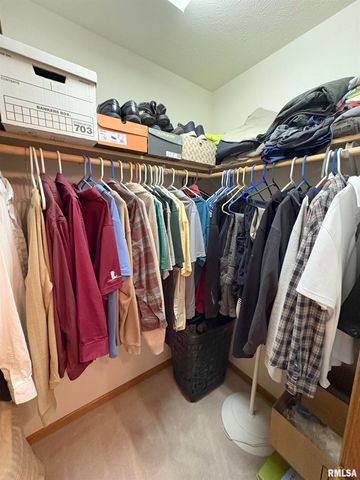 717 DEVON Drive, Germantown Hills, IL 61548