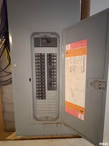 717 DEVON Drive, Germantown Hills, IL 61548