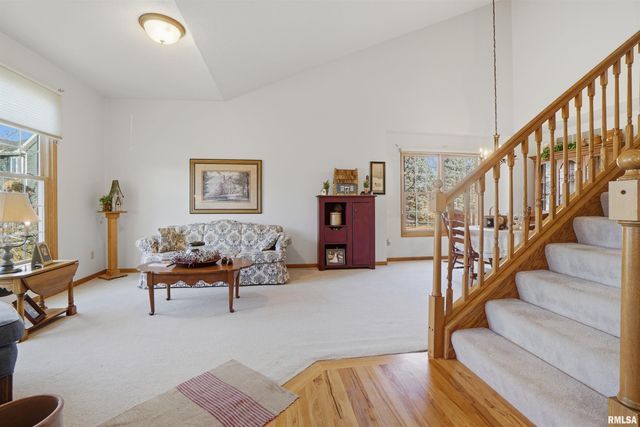 717 DEVON Drive, Germantown Hills, IL 61548