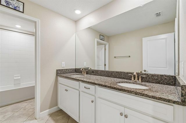 25057 LAMBRUSCO LOOP, Lutz, FL 33559