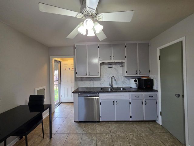 3949 77th STREET, Milwaukee, WI 53222