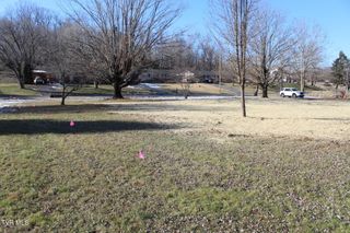 2321 East Brook Lane, Johnson City, TN 37601