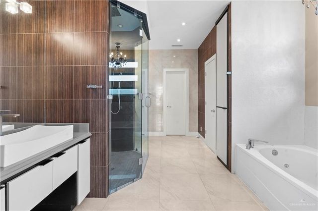 1812 W Ventura Drive, Pharr, TX 78577