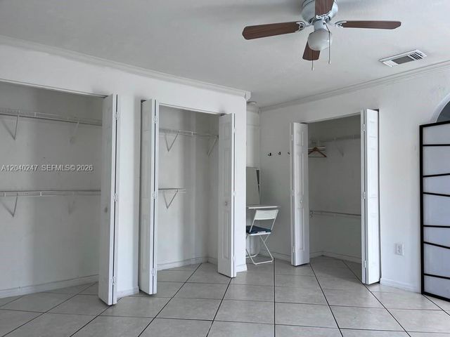 1607 SW 136th Pl 2, Miami, FL 33175