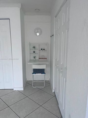 1607 SW 136th Pl 2, Miami, FL 33175