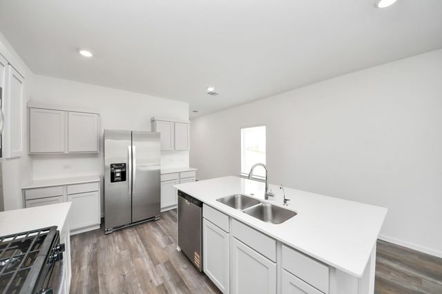 1358 Heather Rosewood Lane, Conroe, TX 77301