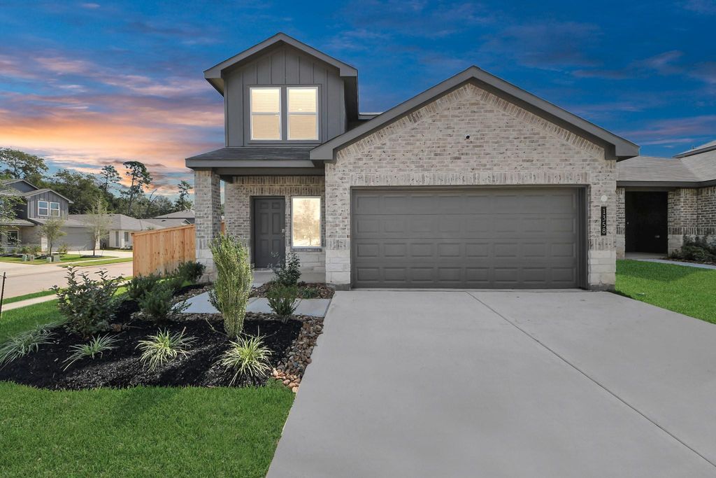 1358 Heather Rosewood Lane, Conroe, TX 77301
