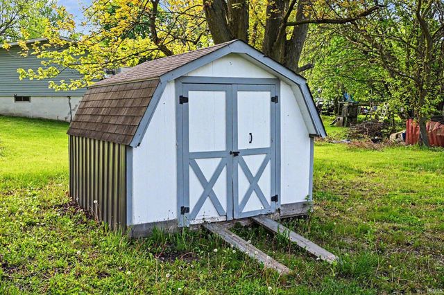 308 N Grant Street, Pierceton, IN 46562