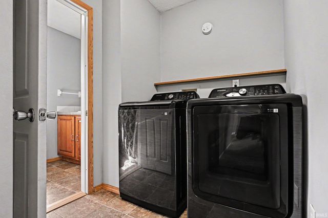 308 N Grant Street, Pierceton, IN 46562
