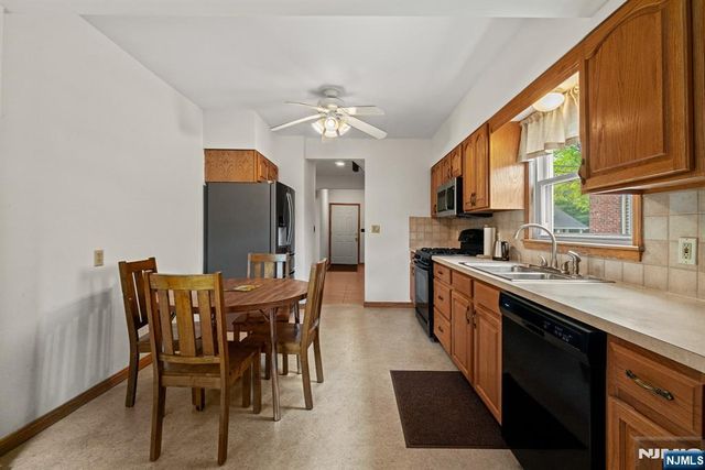 152 High Street, Nutley, NJ 07110