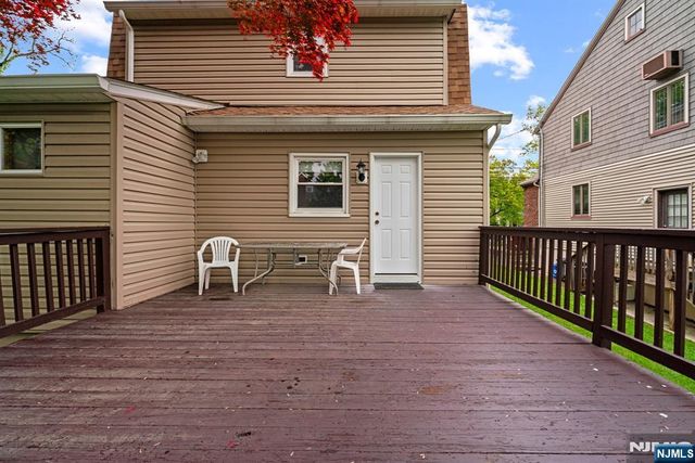 152 High Street, Nutley, NJ 07110