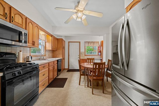 152 High Street, Nutley, NJ 07110