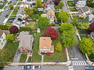 152 High Street, Nutley, NJ 07110