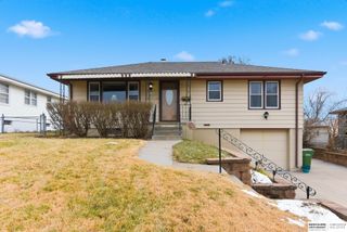 7007 S 41st Avenue, Bellevue, NE 68147