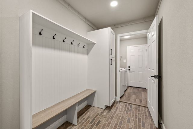 621 Evergreen Drive, Hurst, TX 76054