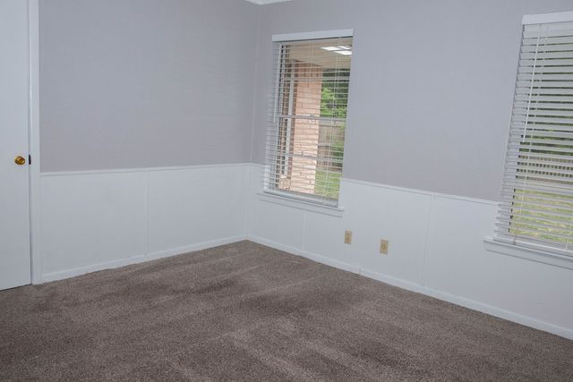10028 San Lorenzo Avenue, Dallas, TX 75228