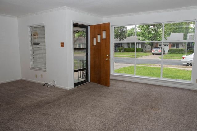 10028 San Lorenzo Avenue, Dallas, TX 75228