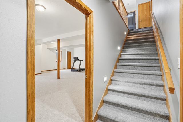 310 1st Street, Menlo, IA 50164