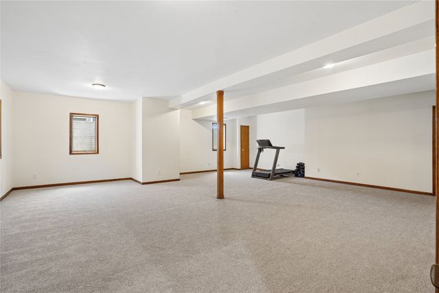 310 1st Street, Menlo, IA 50164