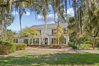 356 Rossdhu Ave., Pawleys Island, SC 29585