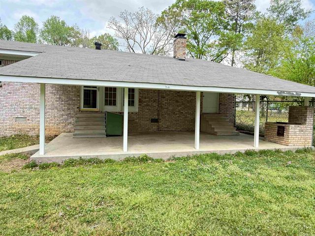 1587 Salem Road, Bryant, AR 72019