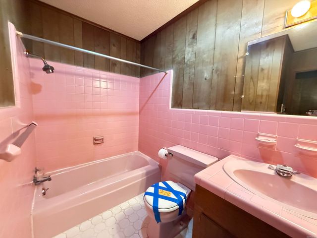 1587 Salem Road, Bryant, AR 72019