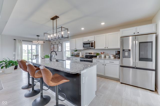 7230 Bayview Run, Mccordsville, IN 46055