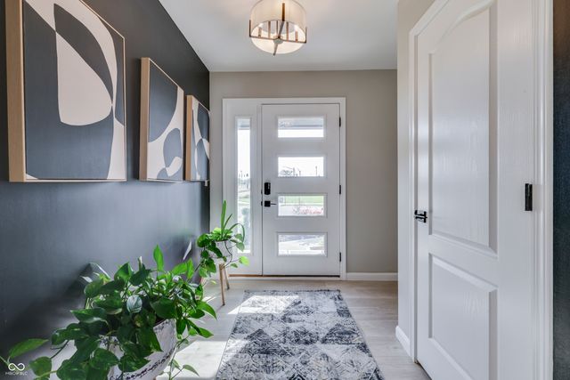 7230 Bayview Run, Mccordsville, IN 46055