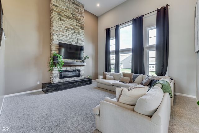7230 Bayview Run, Mccordsville, IN 46055