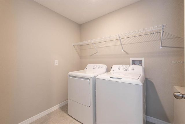 190 RAIN BERRY AVENUE, Ruskin, FL 33570
