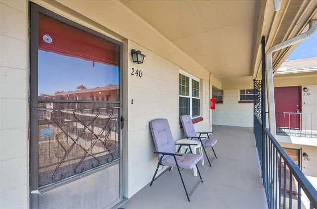 5505 HERNANDES DR 240, Orlando, FL 32808