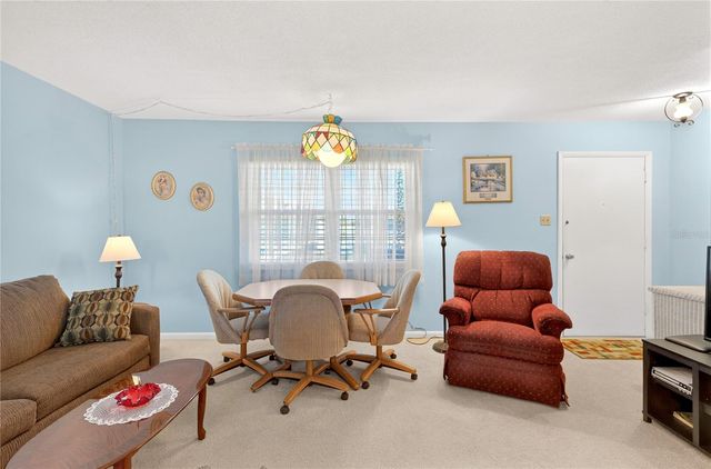 5505 HERNANDES DR 240, Orlando, FL 32808