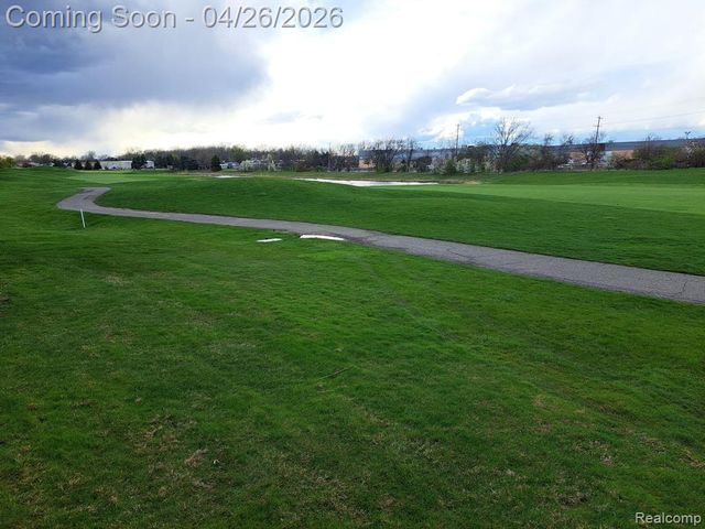 32526 Gateway Drive, Romulus, MI 48174