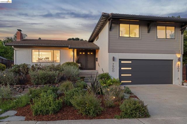 7900 Hansom Dr, Oakland, CA 94605