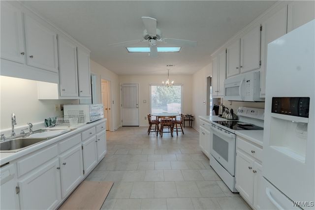 3700 DERBY DOWNS, Tuscaloosa, AL 35405