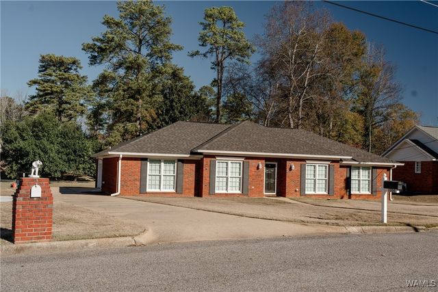 3700 DERBY DOWNS, Tuscaloosa, AL 35405