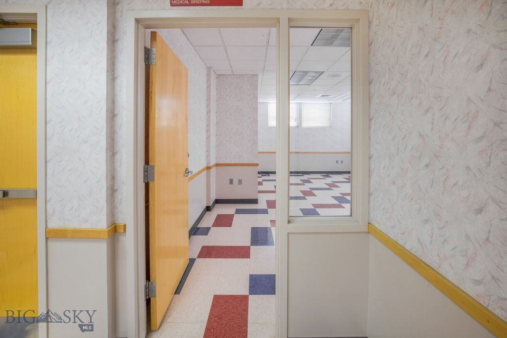 22 W Park Street, Butte, MT 59701 photo 4