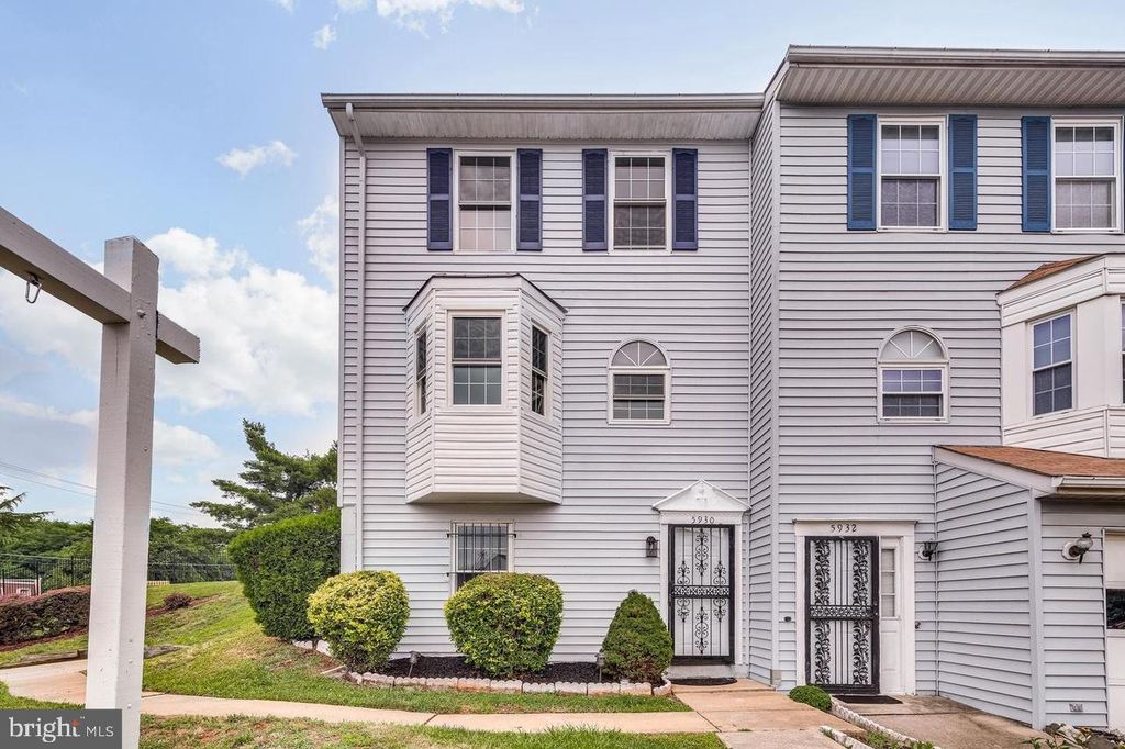 Image 2 of property listing at 5930 SAINT MORITZ DR, Temple Hills, MD 20748