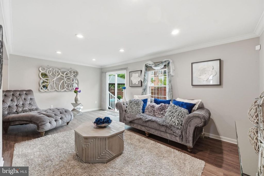 Image 9 of property listing at 5930 SAINT MORITZ DR, Temple Hills, MD 20748