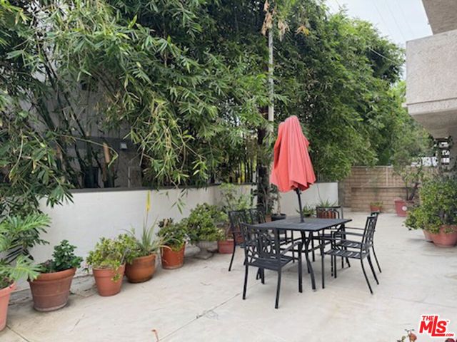 1655 Selby Avenue 102, Los Angeles, CA 90024