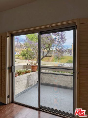 1655 Selby Avenue 102, Los Angeles, CA 90024