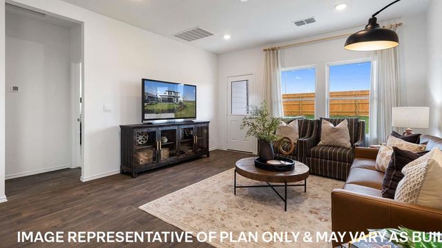 12116 Silverston Tree BND, Mustang Ridge, TX 78610