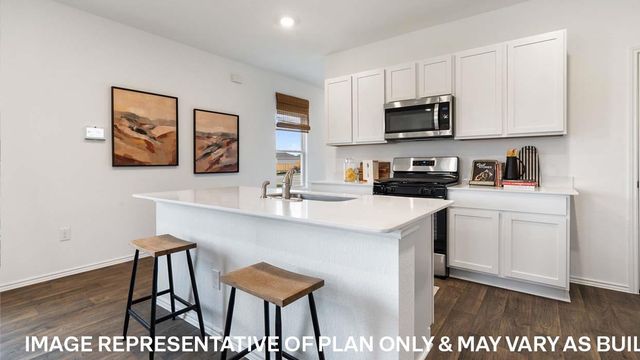 12116 Silverston Tree BND, Mustang Ridge, TX 78610